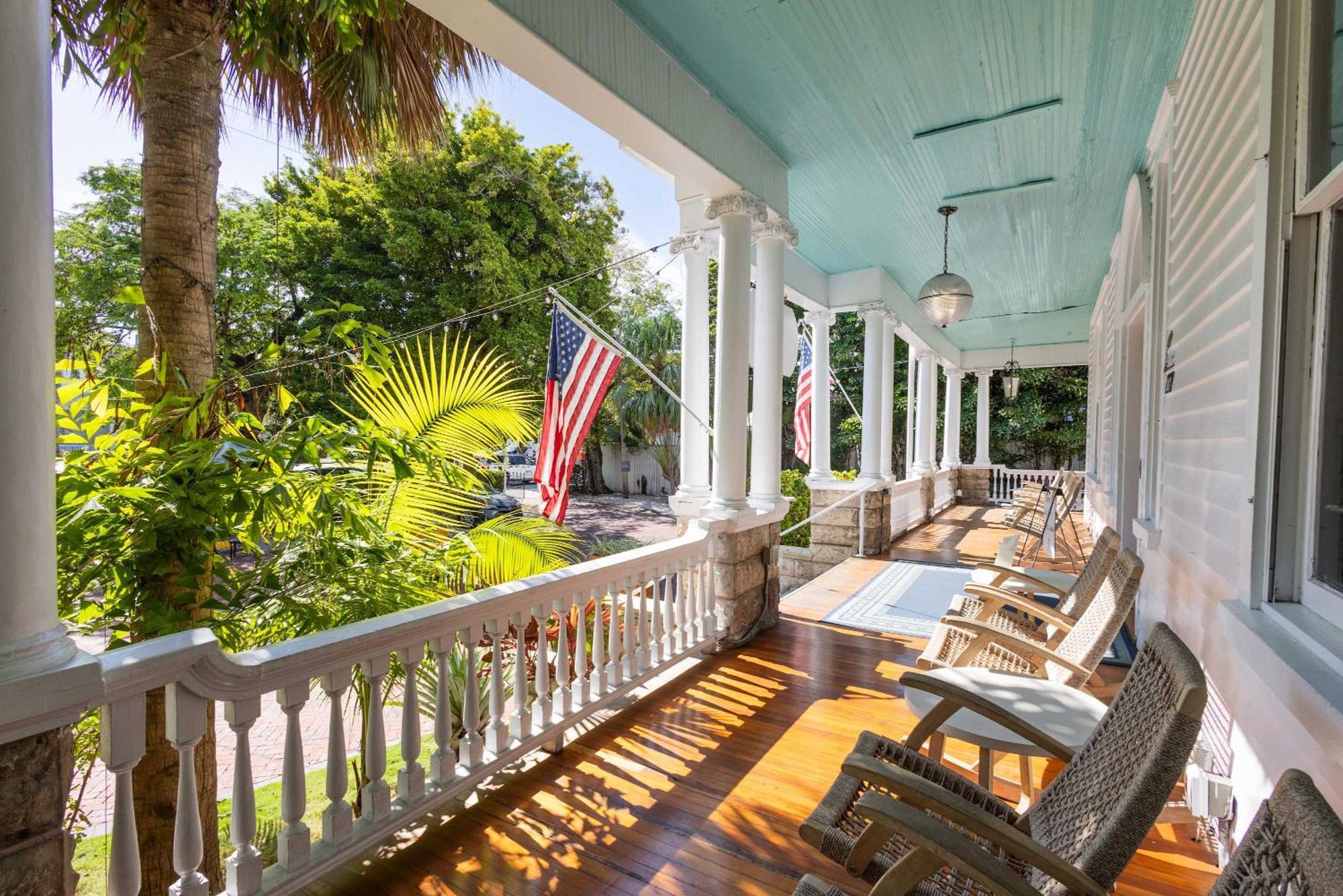 Deluxe Queen At The Curry Mansion - Parking & Heated Pool! Key West Luaran gambar